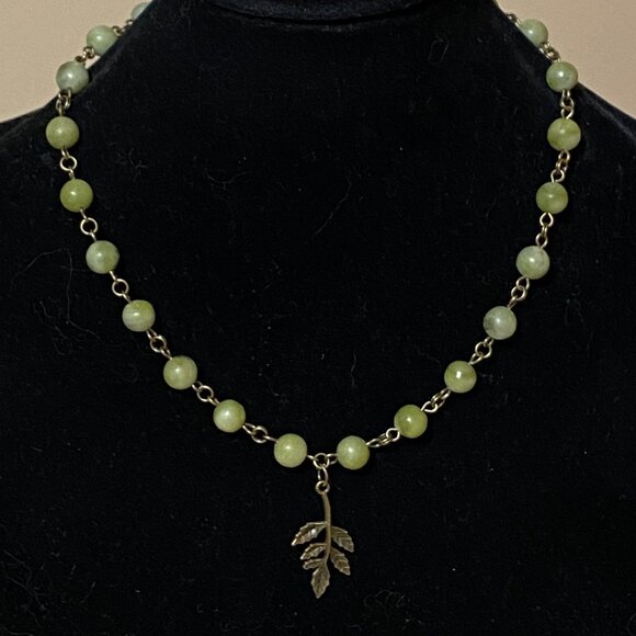 Natural Fern Green Serpentine Necklace, Bronze Leaf Branch + Genuine Gemstone - Picture 3 of 13